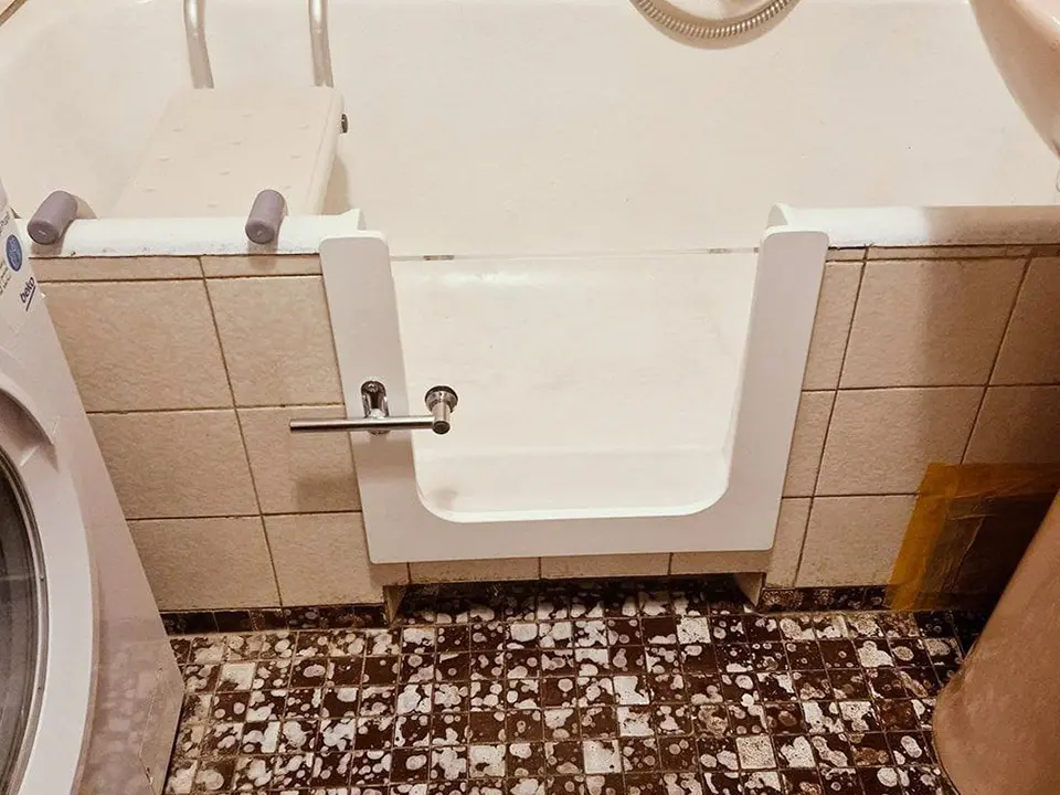 Badewannentür Beispiel